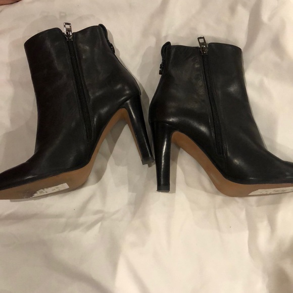 Coach black zippered bootie - Picture 1 of 5